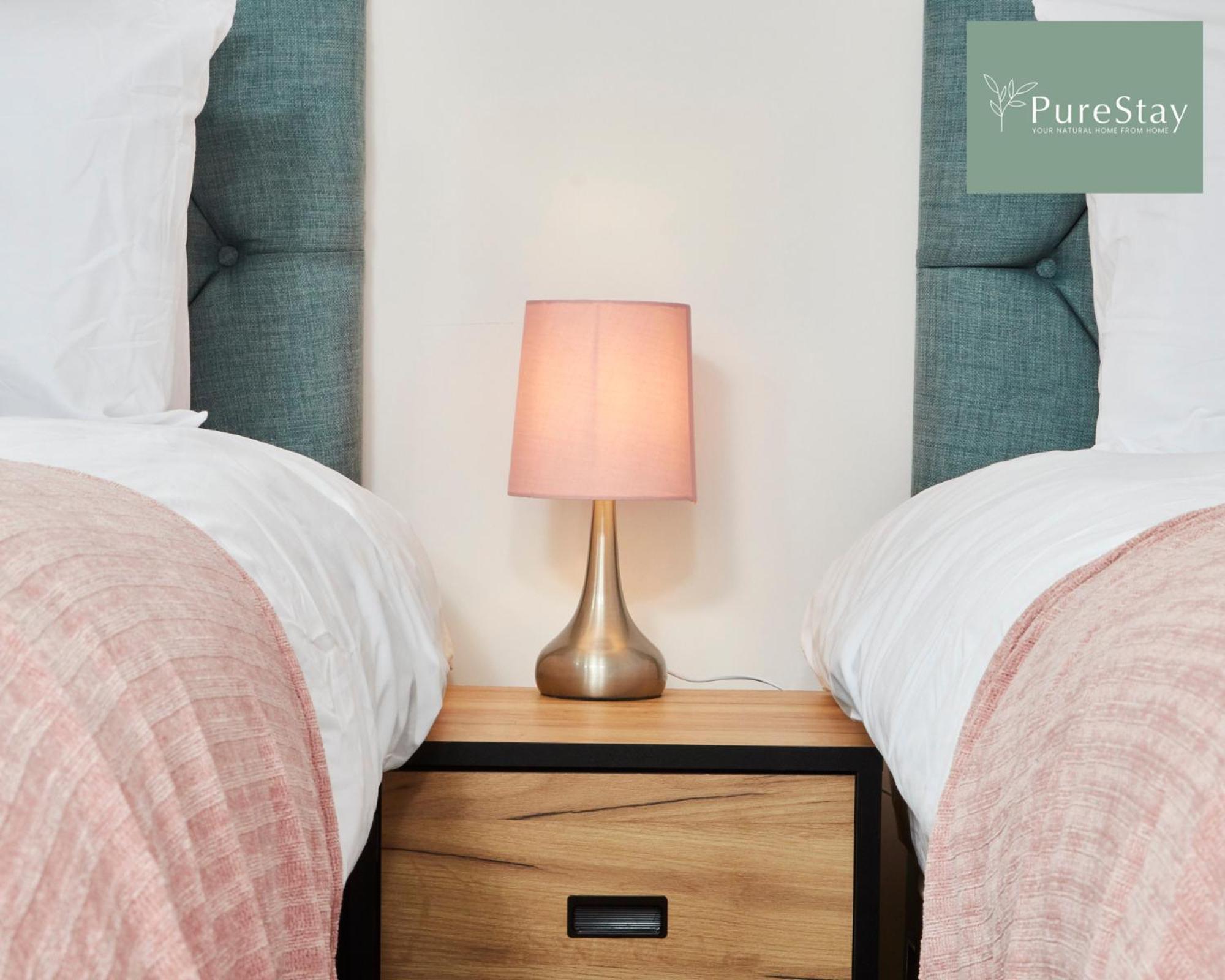 Stunning 5 Bed Manchester House With Parking By Purestay Short Lets & Serviced Accommodation Экстерьер фото