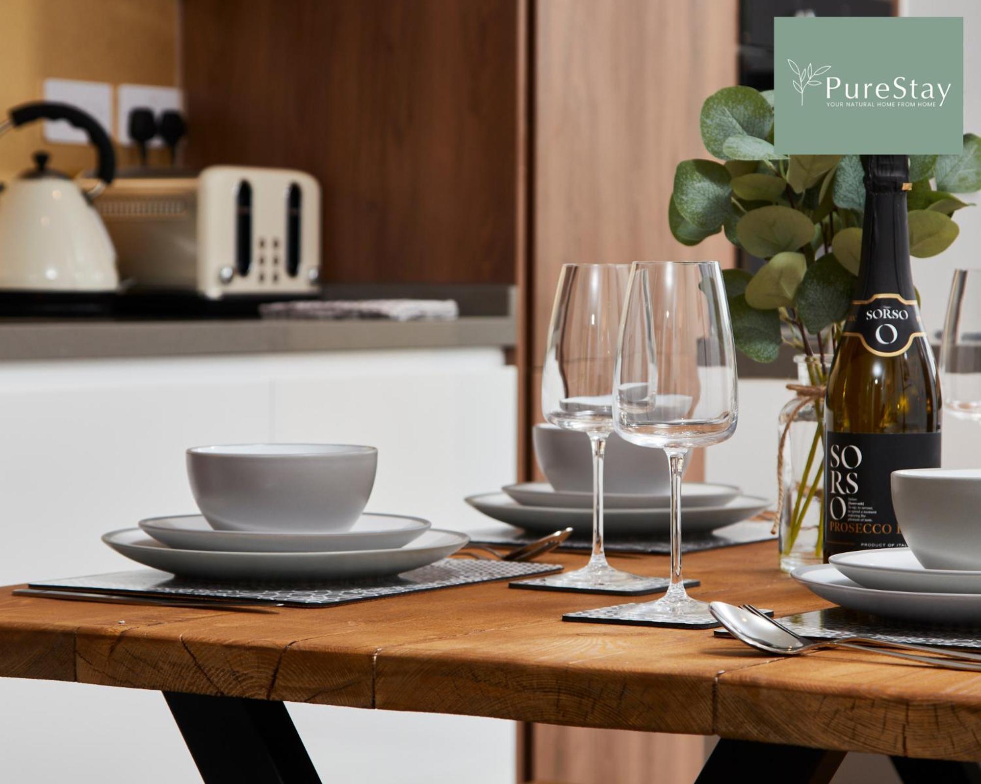 Stunning 5 Bed Manchester House With Parking By Purestay Short Lets & Serviced Accommodation Экстерьер фото