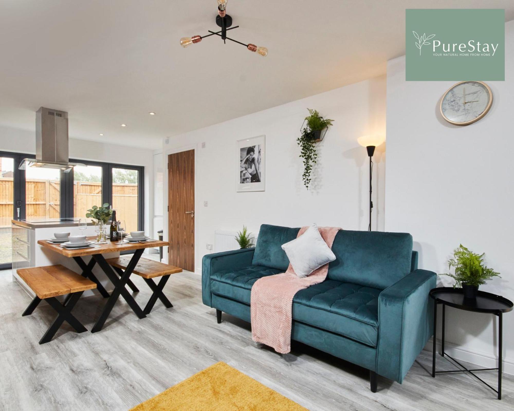 Stunning 5 Bed Manchester House With Parking By Purestay Short Lets & Serviced Accommodation Экстерьер фото