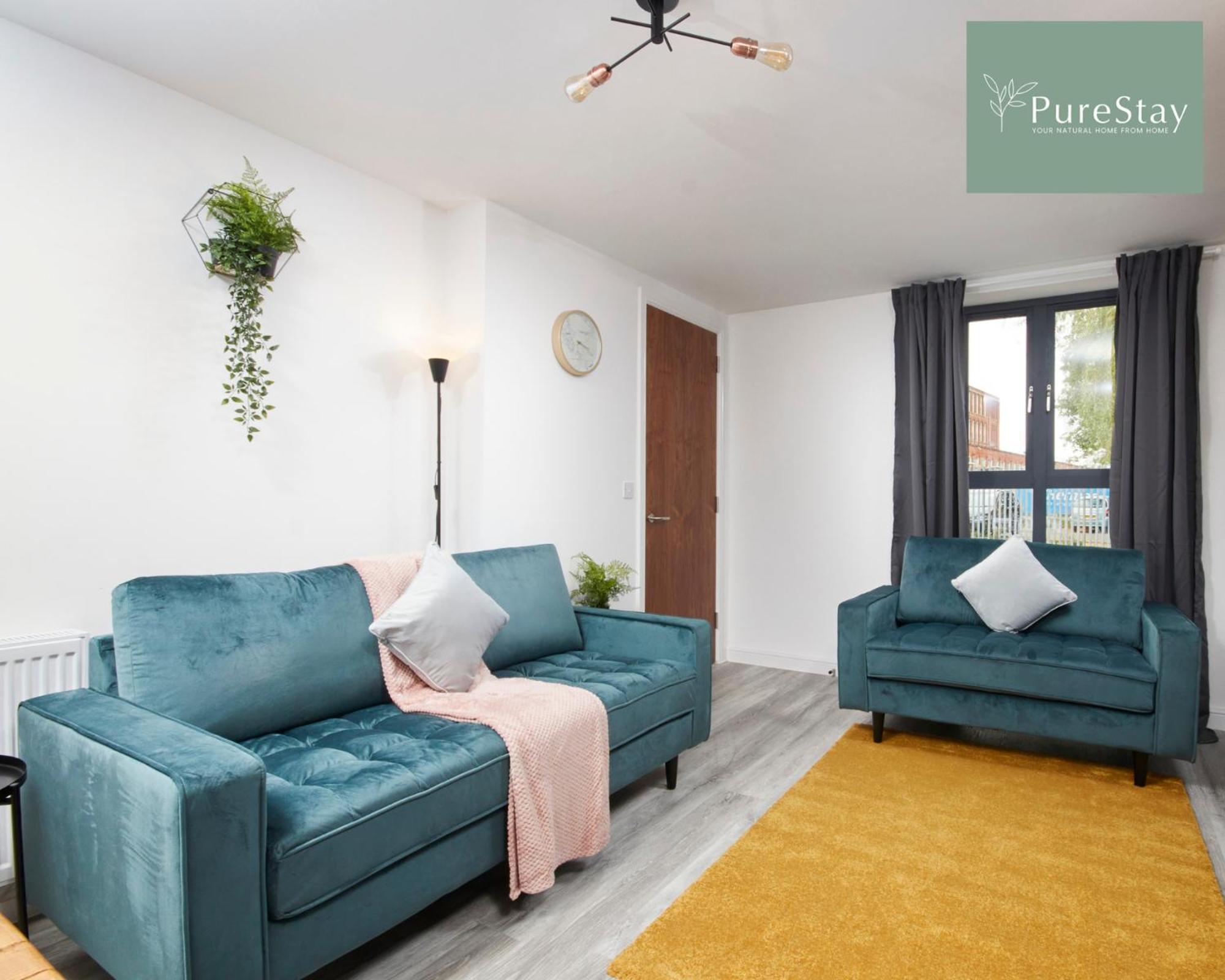 Stunning 5 Bed Manchester House With Parking By Purestay Short Lets & Serviced Accommodation Экстерьер фото