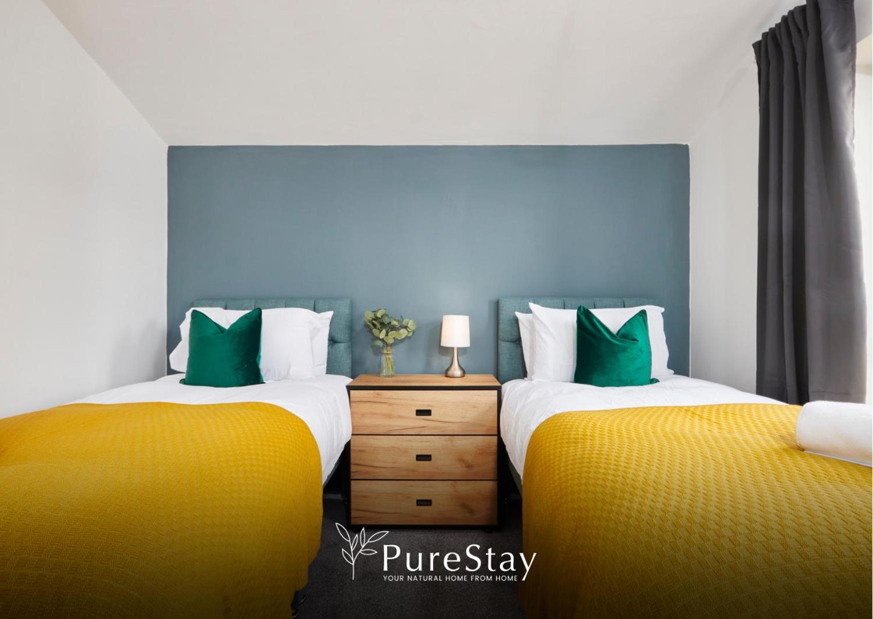 Stunning 5 Bed Manchester House With Parking By Purestay Short Lets & Serviced Accommodation Экстерьер фото